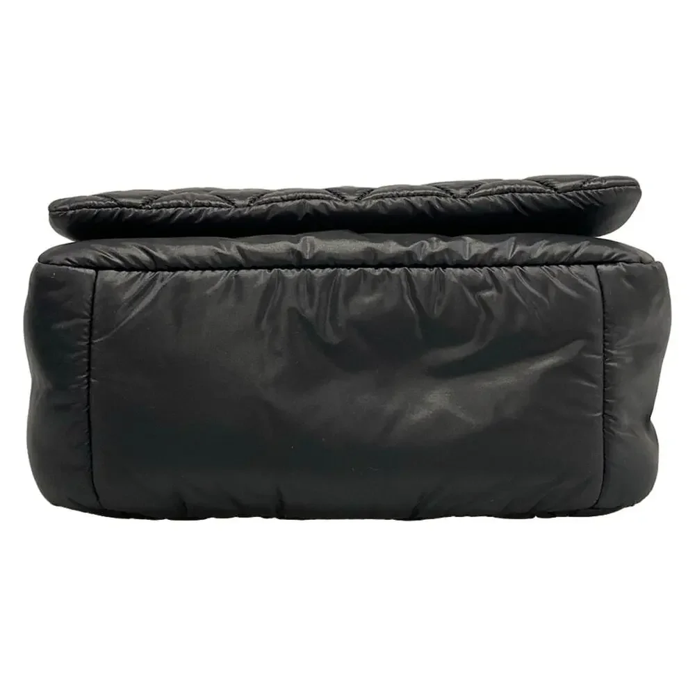 Chanel Coco Cocoon Shoulder Bag A48616